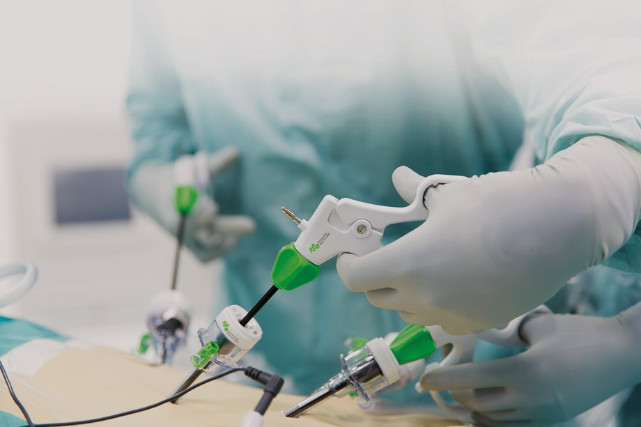 Mölnlycke laparoscopic surgical instruments