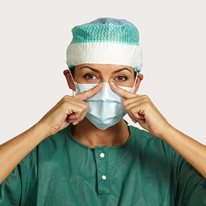molnlycke surgical mask